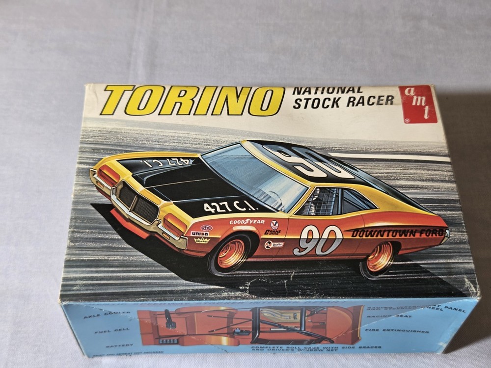 RARE Vintage 1/25 AMT TORINO NATIONAL STOCK RACER T391 NOS COMPLETE 1970s NICE!