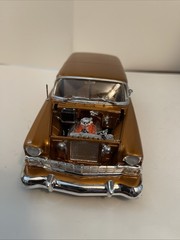 1956 Chevy Nomad Station Wagon Built Model Car 1/25 ￼