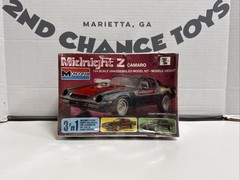 Monogram 1:24 Midnight Z Camaro 3 ‘n 1 Model Kit 2717 – Sealed/Read