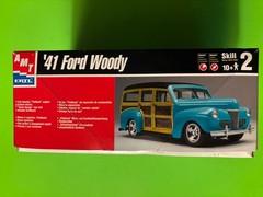 1941 FORD WOODY WAGON MODEL KIT AMT ERTL 1/25 SCALE SKILL 2 NEW COOL LOOK!!