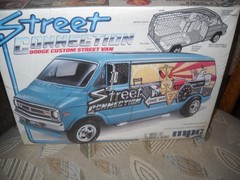 😎-MPC MODEL KITS*1/25*STREET CONNECTION “DODGE CUSTOM STREET VAN”1-0414😎SEALED
