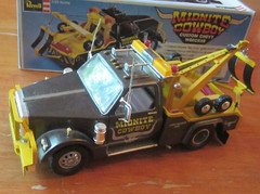 Revell H-1383 Midnite Cowboy Custom Chevy Wrecker Truck Built 70s in Box