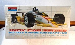 Monogram 2792 Model Kit Sealed Mac Tools Planters Buick Lola Indy Car Series vtg