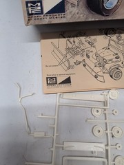 MPC Universal Dune Buggy 1960s Vintage Plastic Model Kit 405-200 Read