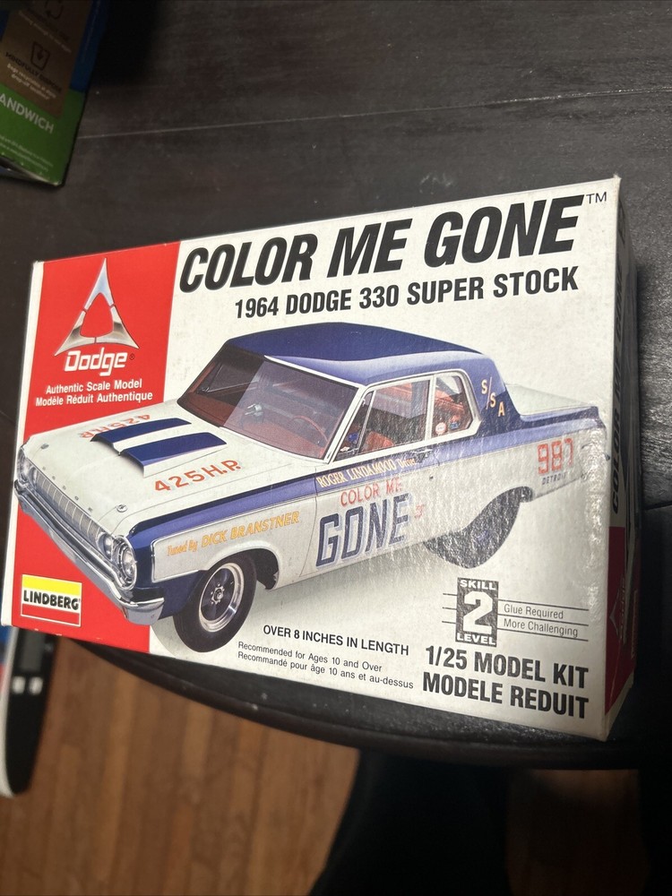 Lindberg Color Me Gone 1964 Dodge 330 Super Sport 1/25 Scale Car Model Kit New!