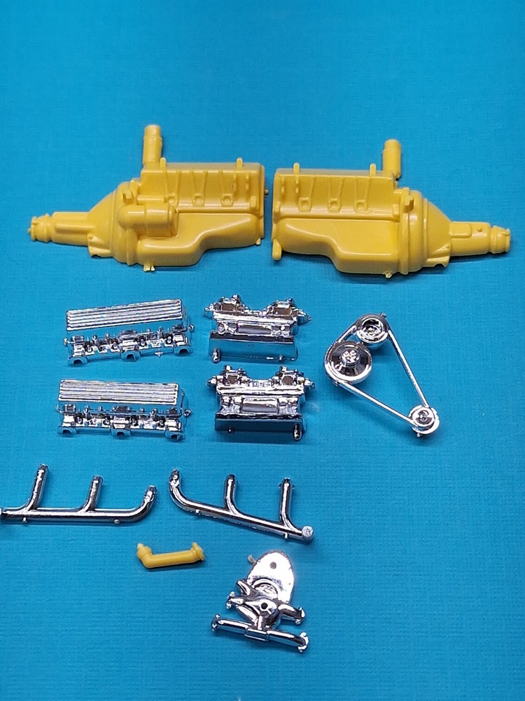 Revell AMT Ertl Monogram MPC 1/24 Model Part 1929 Ford Pickup HotRod Olds Engine