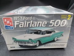 🚦🔥AMT/Ertl 1957 Ford Fairlane 500 Vintage 1993 1:25 Model Kit NEW SEALED #8028