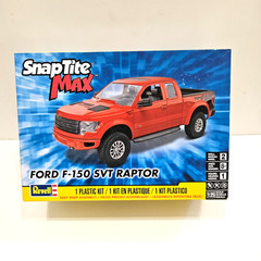 1/25 REVELL SNAP TITE MAX FORD F-150 SVT RAPTOR #85-1233 NEW MODEL KIT