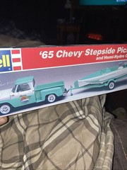 Revell ’65 Chevy Stepside Pickup & Hemi-Hydro Combo. SEALED