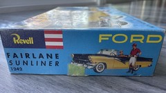 FORD FAIRLANE SUNLINER Revell Model Car Kit 1242 1/32 Partially Painted/Built