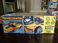VINTAGE MPC 1975 CORVETTE CONVERTIBLE 1/25 USED OPEN BOX