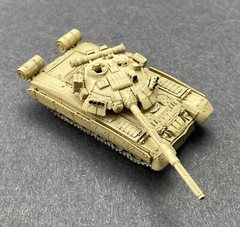 Takara 1:144 Russian Army T-80U MBT Desert Tan World Tank Museum TK-T06107 *HTF*