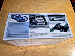 2004 REVELL Model SHELBY COBRA 427 S/C “A” PRODUCTION CHAMPIONS Kit #85-2828