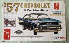 AMT 1957 Chevy 2-Dr 3-in-1 Hardtop 1/25 Scale Kit T-757-200 (1963) NIOB