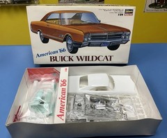 Hasegawa American ’66 Buick Wildcat Model Kit Open Box