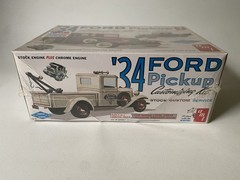 AMT 1934 Ford Pickup Truck 3in1 Retro Deluxe Plastic Model Kit Sealed Box