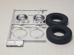 2 – REAR OUTER WHEELS & TIRES from Kenworth W925 AMT 1:25 Model Kit W-925