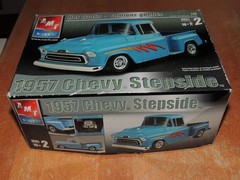 AMT ERTL 1957 Chevy Stepside Truck Model Kit NEW #6309 Contents Sealed 1/25