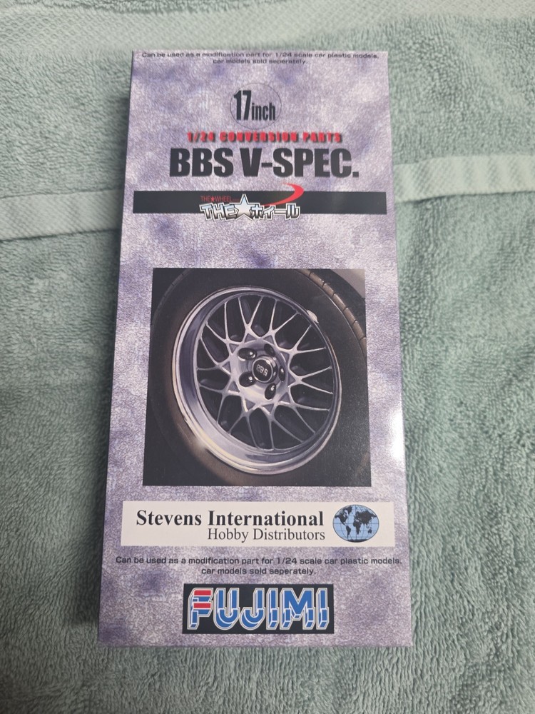 1/24 BBS V-Spec 17″ Tire & Wheel Set Plastic Model Part Kit Fujimi 19307