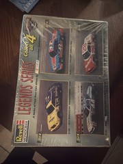 NIB 1998 DALE EARNHARDT WRANGLER #15 THUNDERBIRD 1/24 REVELL MODEL KIT #85-3150