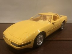 1992 Chevrolet Corvette ZR1 Dealer Promo Car YELLOW 1:25 AMT / ERTL