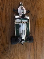 Built /parts 1/20 indy car model kit