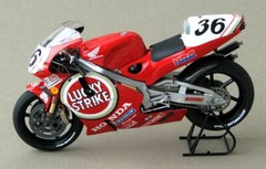 DECAL: 1/12 RED19 1999 LUCKIE HONDA NSR500 ITOH