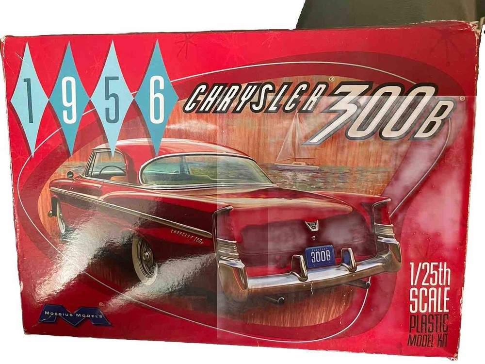 Moebius Models 1956 Chrysler 300B. 1/25 Scale.