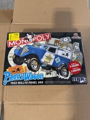 MPC Monopoly Mr. Monopoly Paddy Wagon 1933 Willys Panel Van 1:25 Snap Kit