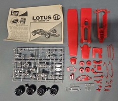 MPC Lotus Indy Turbine Race Car 1:25 SCALE Model Kit #1-0800-200~COMPLETE in OB