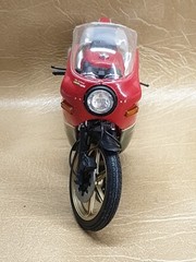 Tamiya 1:12 Scale Ducatil 900 Mike Hailwood Replica Model Kit # 14019 Assembled