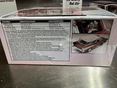 Monogram 1/24 scale 1957 Chevy Nomad Custom Cruiser model car kit