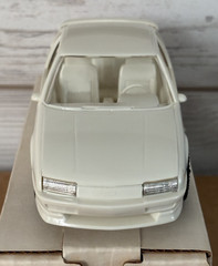 NIB AMT/ERTL 1990 CHEVY BERETTA GTZ WHITE DEALER PROMO MODEL #6037