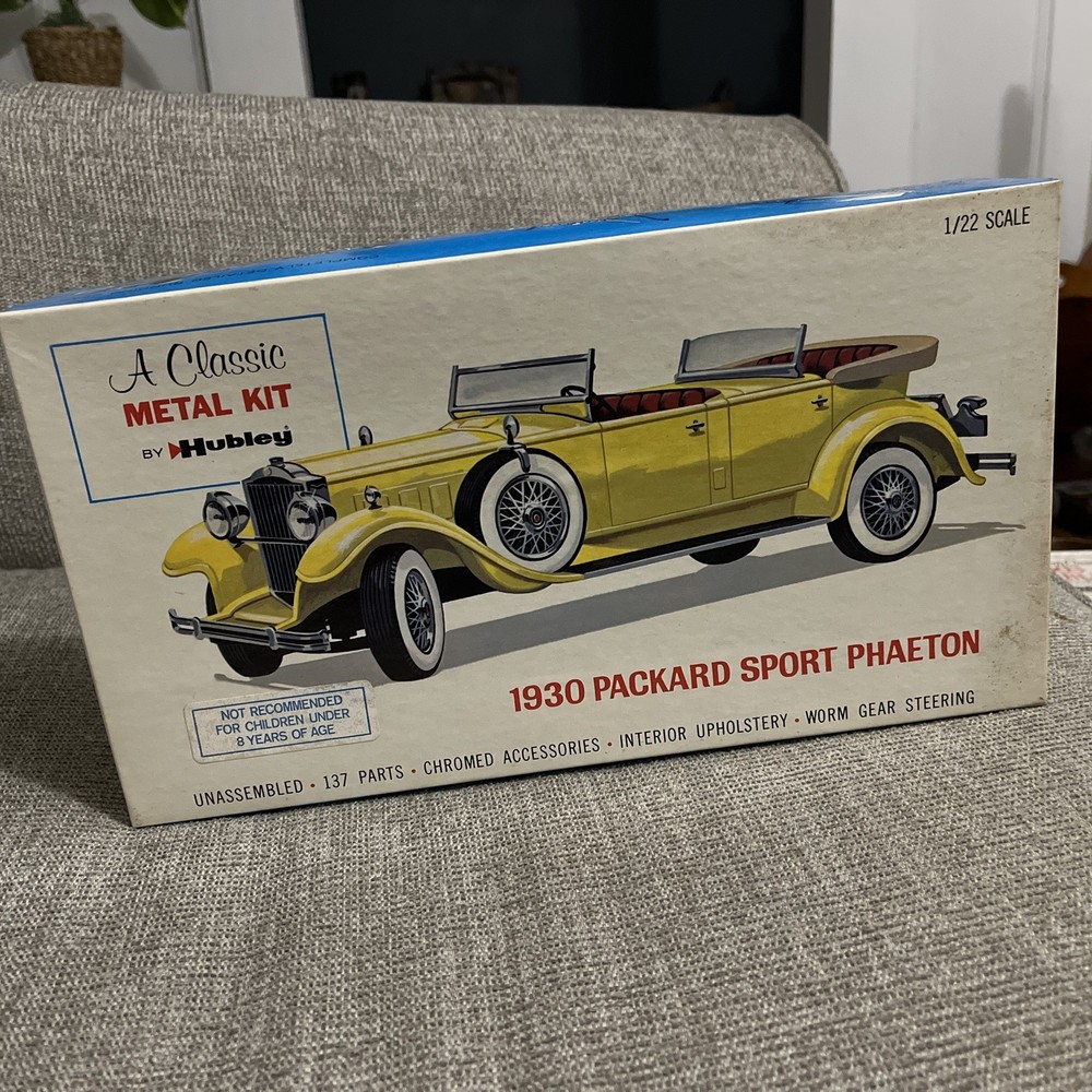 Vintage #4859-500 Hubley 1930 Packard Sport Phaeton Metal Model Kit