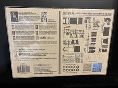 AMT 1556 ‘51 CHEVY CRUISER MODEL KIT-NIB-1/25 SCALE