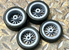 1/24 Scale: 21/20 In. “C6 Corvette ZR1” Wheels W/ Wide Rear Tires