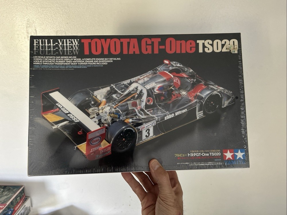 TAMIYA 24230 1/24 Scale Kit Full-View TOYOTA GT-One TS020