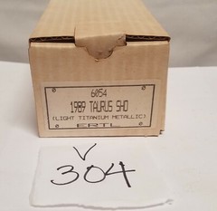 NIB Ertl 1/24 scale 1989 Ford Taurus SHO ( Titanium Met ) promo model #6054
