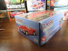 AMT 1960 Chevy Corvette 1/25