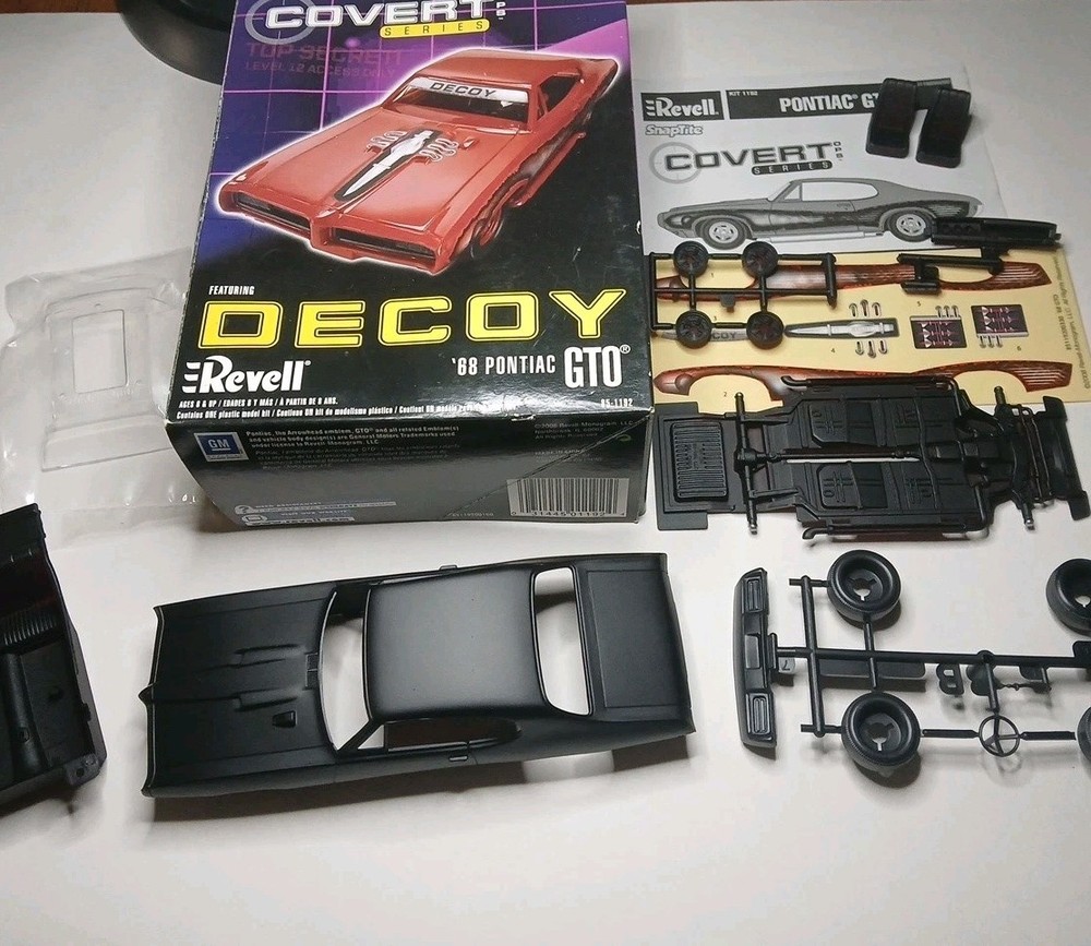 Vintage MONOGRAM REVELL 1/32 Snap-tite ’68 GTO JUDGE model kit THE PUNISHER