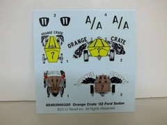 1/25 Revell Orange Crate 32 Ford Sedan Unassembled Revell 32 FORD SEDAN ORANGE C