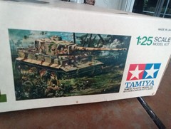 Tamiya 1:25th Scale German Tiger One Tank Model Kit Sealed Contents