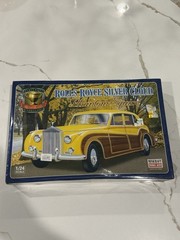 Minicraft 1:24 Scale Rolls Royce Silver Cloud Phantom Squire Model Kit Sealed