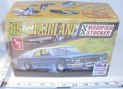 AMT 65 FORD FAIRLANE MODIFIED STOCKER MODEL KIT 1/25 BOXED SEALED 1190/12