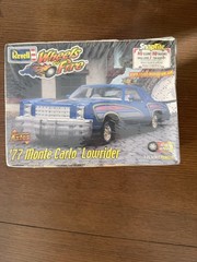 Revell # 85-1918 1977 Monte Carlo Low Rider Wheels of Fire 1/25 Scale Sealed Kit