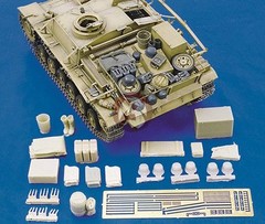 Royal Model 1/35 German StuG III Ausf.G Tank Stowage & Accessories Set WWII 130