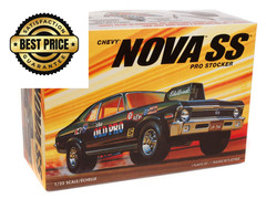 AMT 1972 Chevy Nova SS Old Pro 1:25 Scale Model Kit Scale, Vintage