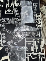 Huge Custom JUNKYARD LOT 1:24/1:25 MODEL FORD CHEVY GM MOPAR AMC PARTS/PIECES!