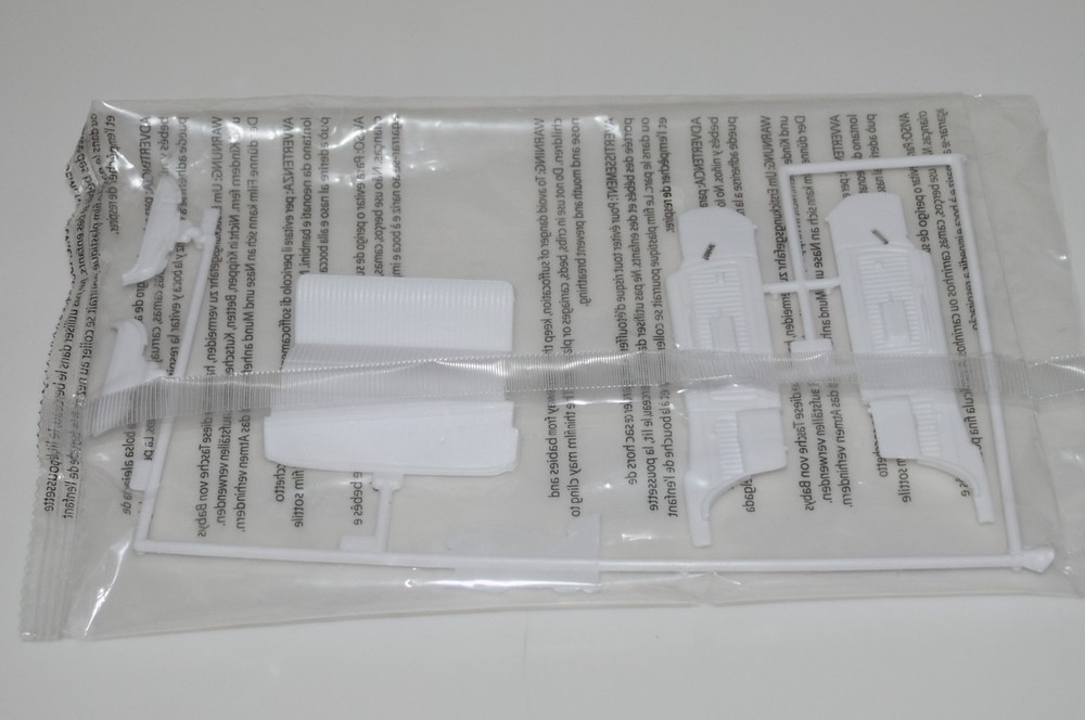AMT 1970 CHEVY MONTE CARLO LOWRIDER #1458M ⭐PARTS⭐ REAR SEAT+MORE 1:25