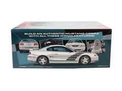 AMT 1/25 1997 Ford Mustang Cobra Model Kit 4.6L V8 SVT AMT1494